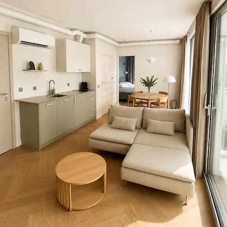 D10 By 2-bedroom With Private Terrace דירה סופוט